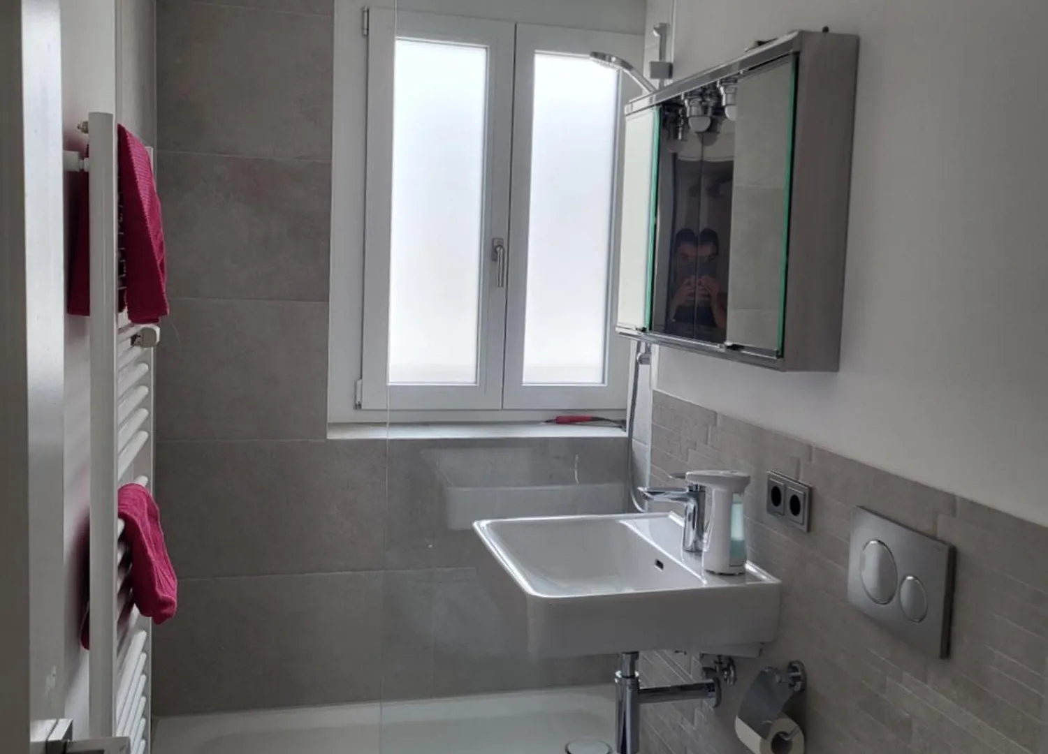 Citysuite Englischer Garten 2 Zimmer Wohnung Ruhig & Privat Parking Munich Apartment